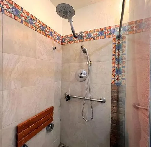 Saguaro Family Oasis - Pool, Hot Tub, Privacy Acre *